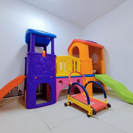 Spacious Family House At Desaru Harmonia 2 Buitenkant foto